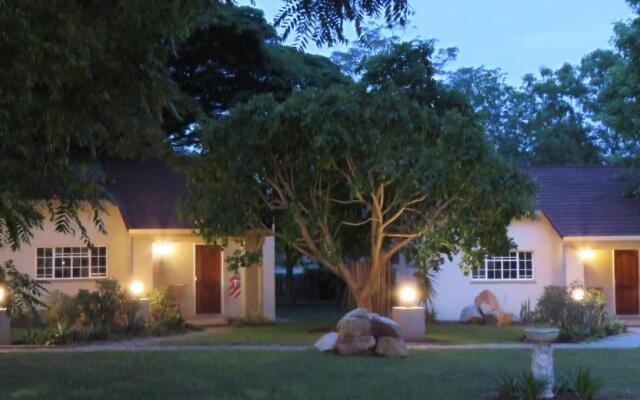 Monkey Thorn Guest Lodge