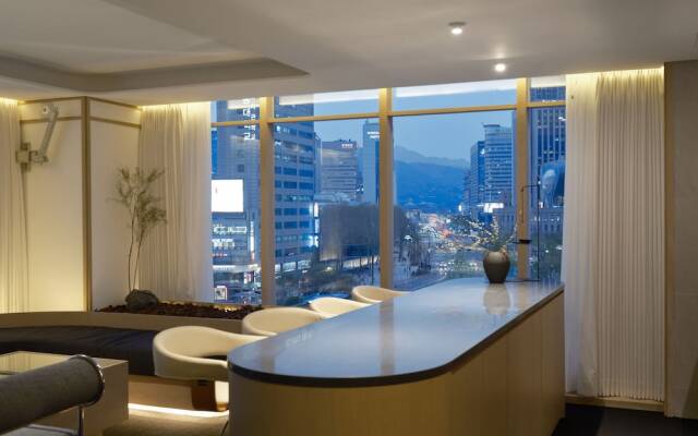 UH Suite Seoul Deoksugung