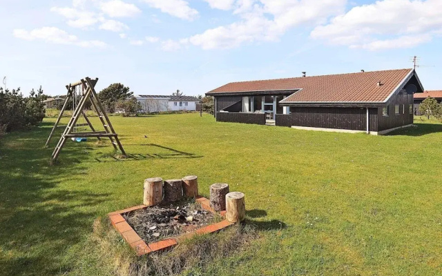 8 Person Holiday Home in Vestervig