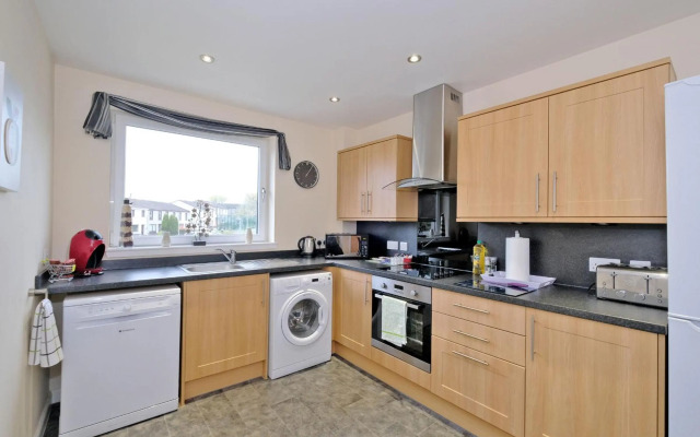 Netherhills Apartment