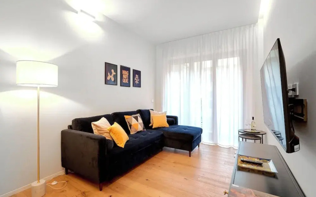 Milan Luxury Apartment