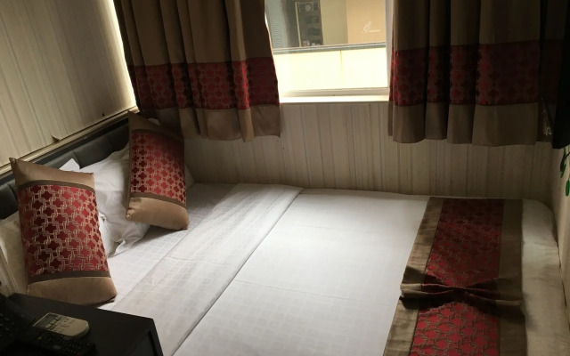 Seasons Hotel - Tsim sha tsui