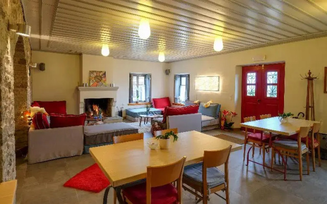 Kiriaki Guesthouse & Suites