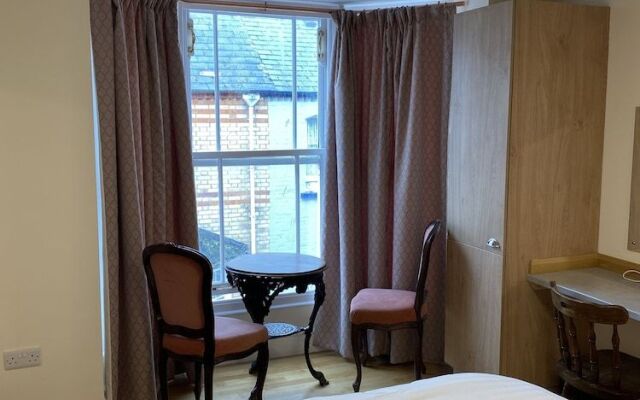 The Grand Harbour Hotel