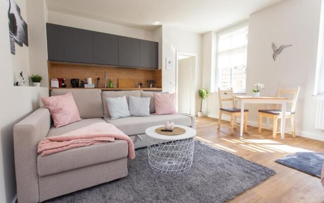 FULL HOUSE Studios - The Swansea Apartment - NTFLX + WiFi