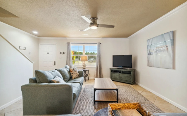 Woodland Shores Beach Resort by Panhandle Getaways
