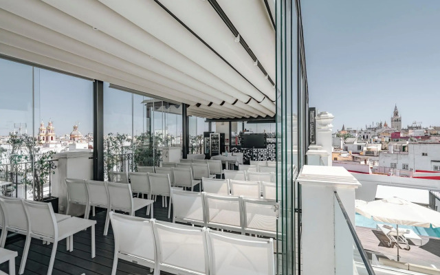 Hotel Vincci Selección Unuk 5* GL