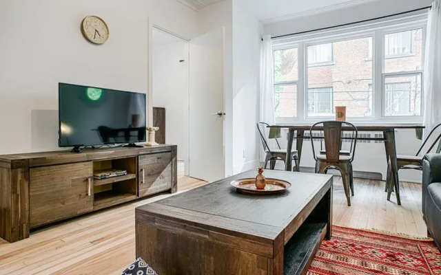 Serene 3br In Cote Des Neiges By Sonder