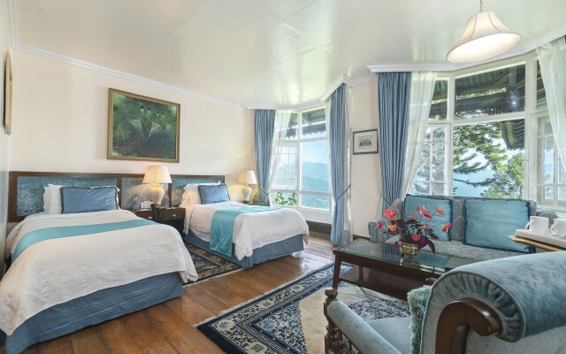 The Elgin Silver Oaks, Kalimpong