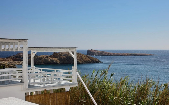 Mykonos Lolita, A Grecotel Resort To Live