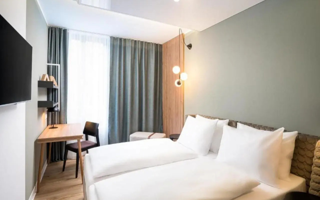 elaya hotel regensburg city center