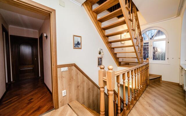 Дом на улице Василия Бутурлина 108