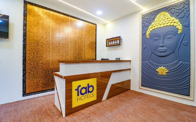 Fabhotel E City Inn