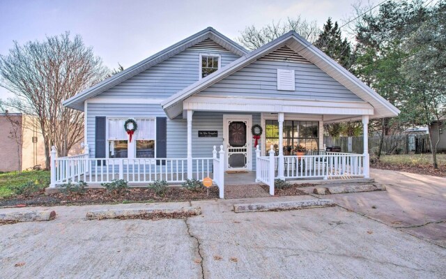 Canton Home w/ Porch < 1 Mile to First Monday!