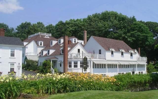 York Harbor Inn