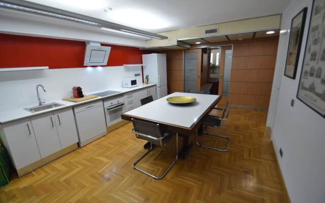 TarragonaSuites - El arquitecto