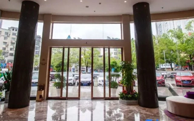 Lavande Hotel (Yichun Drum Tower Pedestrian Street)