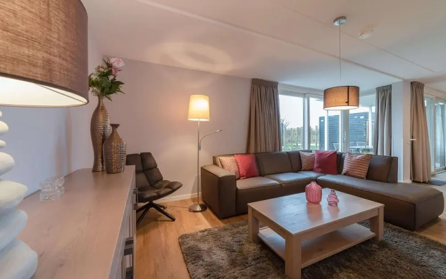 Villa in Colijnsplaat by the Sea & Sauna