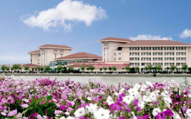 Junhui Jianguo Hotel