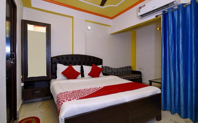 OYO 13086 Temple City Guest House