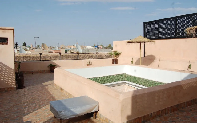 Riad Darino
