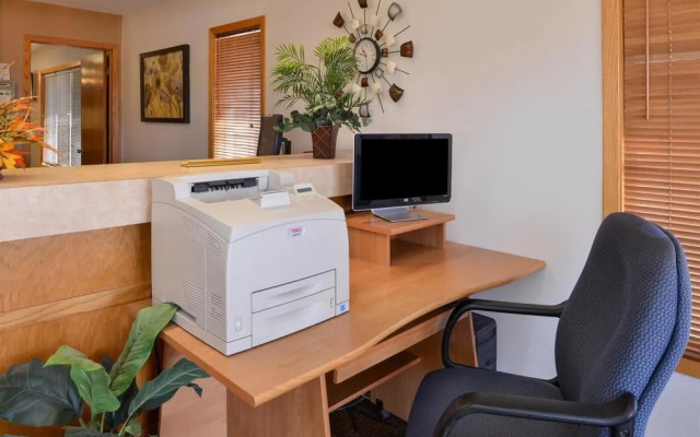 Americas Best Value Inn and Suites Atlantic