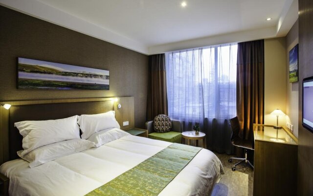 Yitel Lanzhou Dongfanghong Plaza