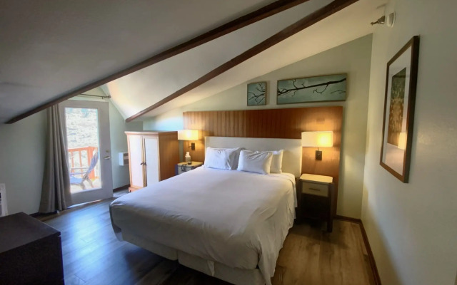 The Retreat on Charleston Peak