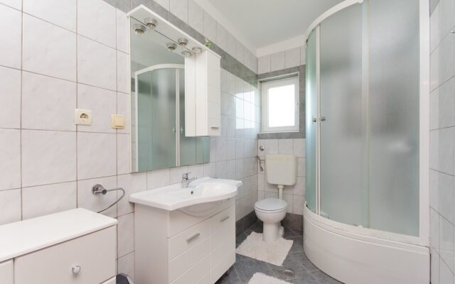 Apartment Milja