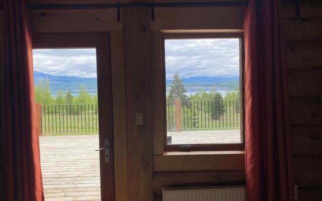 Williston Lake Resort