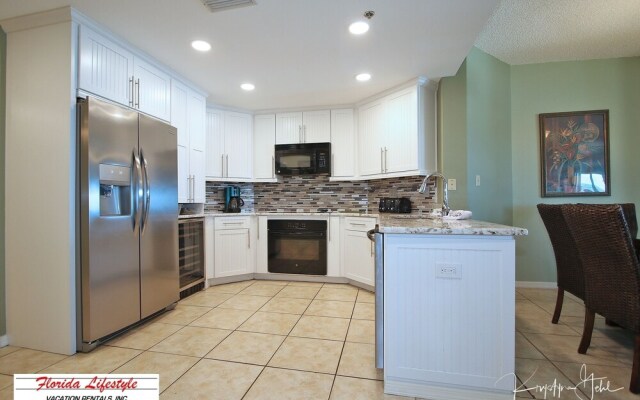Beach Palms 507 Apartment