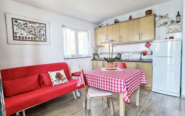 Adria - Seafront & Seaview - A1 Adriana