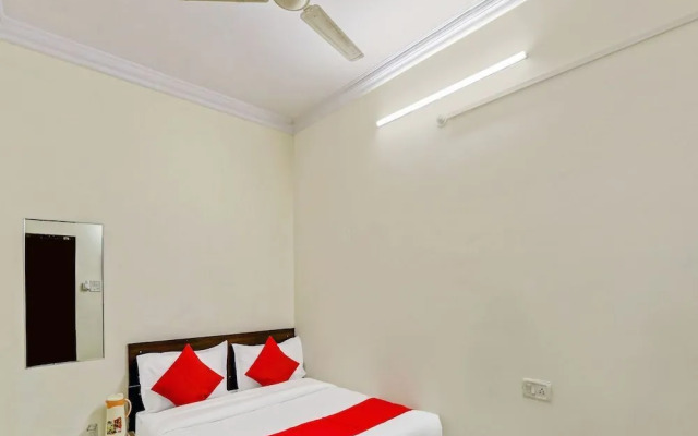 Hotel Landmark Central By OYO Rooms