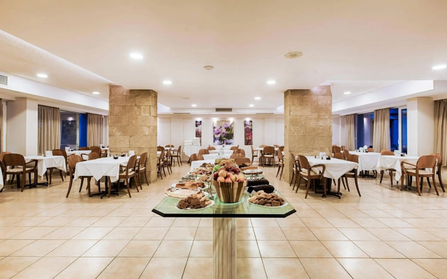 Esperia City Hotel
