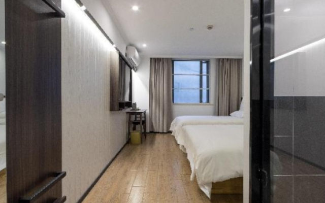 Hi Inn (Shanghai the Bund Renmin Road)