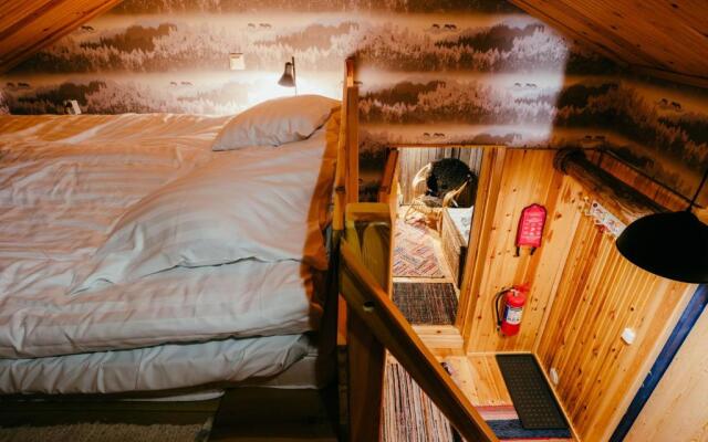 Ollero Eco Lodge (including a glass igloo)