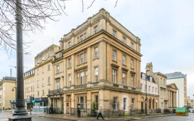 The Halcyon Apartments Henry Street