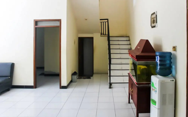 KoolKost Syariah near Universitas Ahmad Dahlan Kampus 1