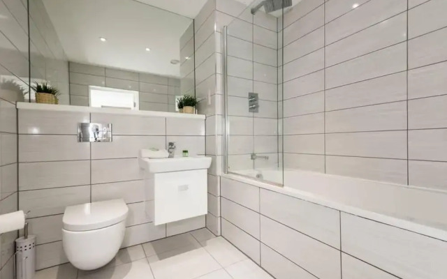 Host Apartments The Scandi Hideaway