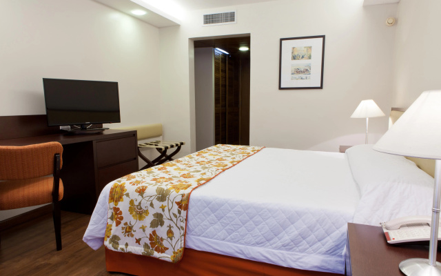Othon Palace Copacabana Rio Hotel - Image 7