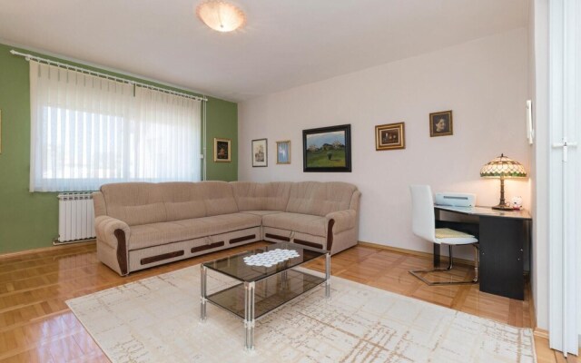 Awesome Home in Zadar With Wifi and 1 Bedrooms
