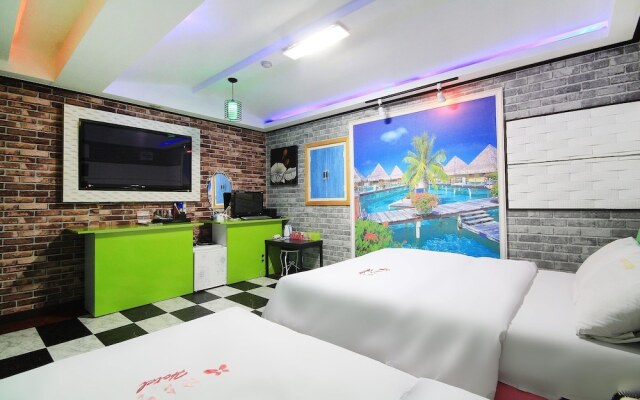 Gwangju Chungjangro Jasmine