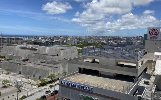 Toyoko Inn Okinawa Naha Shintoshin Omoromachi