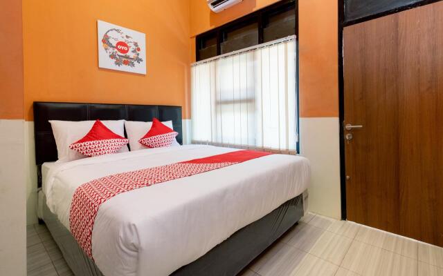 OYO 1162 ZE room