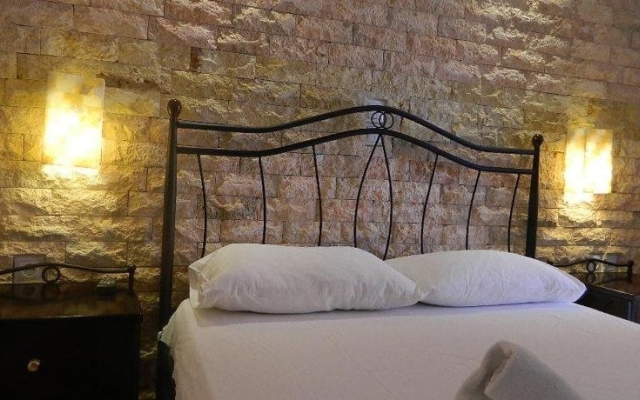 Acti Plaka Hotel