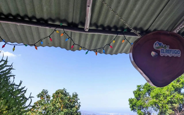 El Paraiso de Tuki B&B Cafe y Cacao Farm