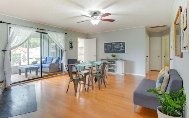 Rogers Vacation Rental ~ 7 Mi to Downtown