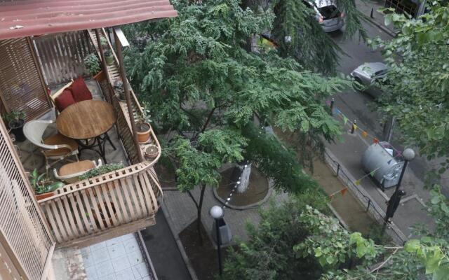 Best Location near FABRIKA. 65 sq/m