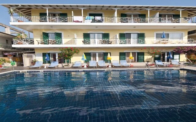 Yiannis Apartments