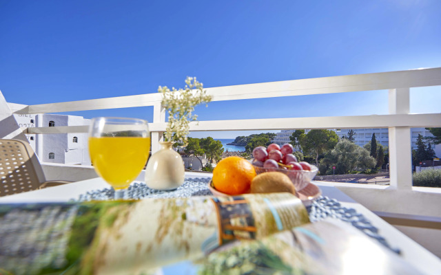 Gavimar Cala Gran Hotel and Apartments